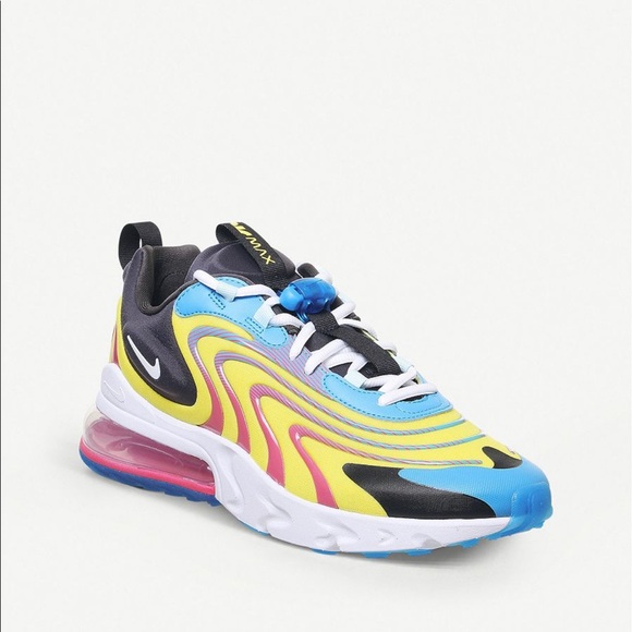 NIKE - Picture 3 of 5